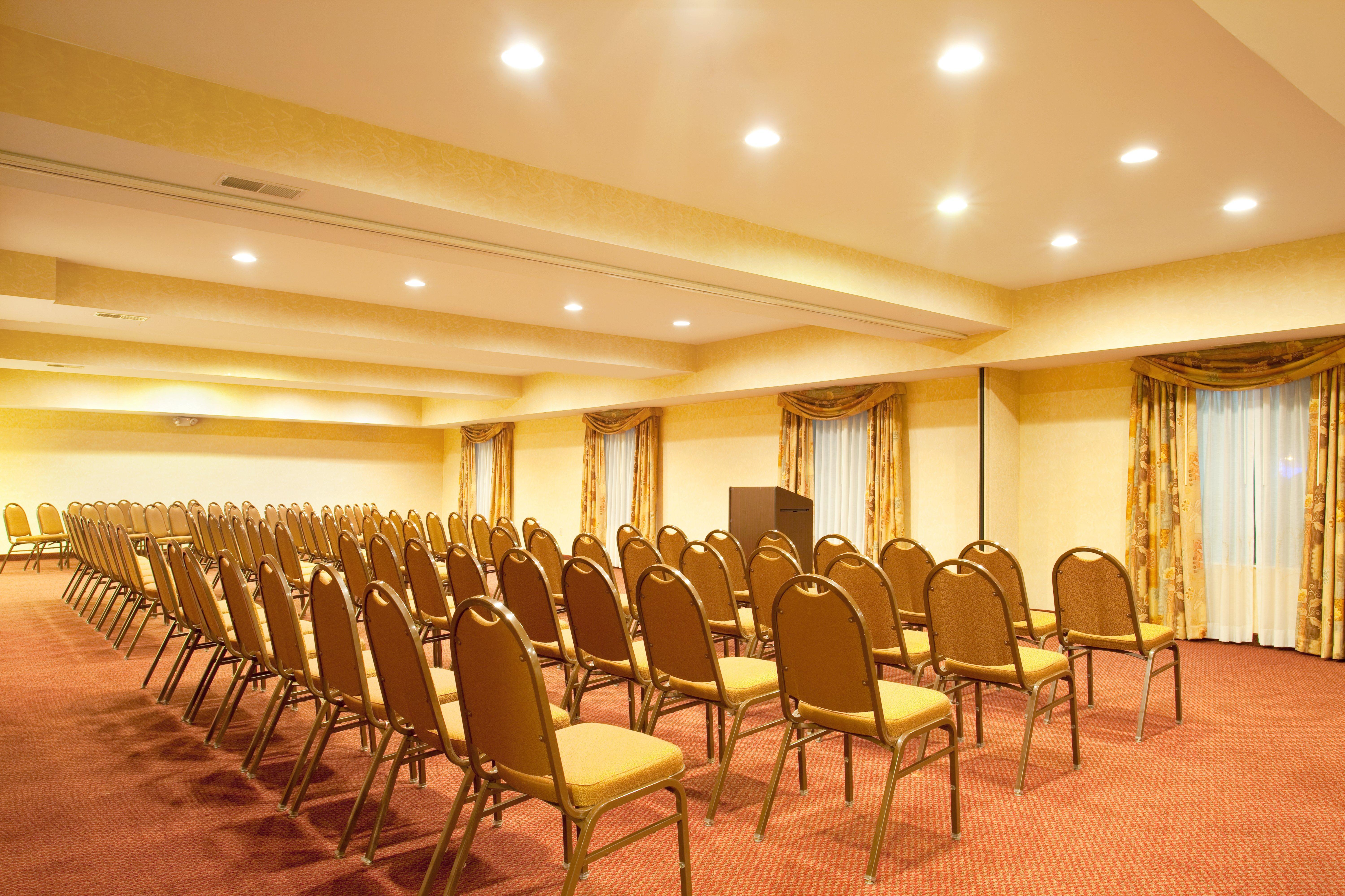 Best Western Plus Bourbonnais Hotel & Suites Eksteriør bilde