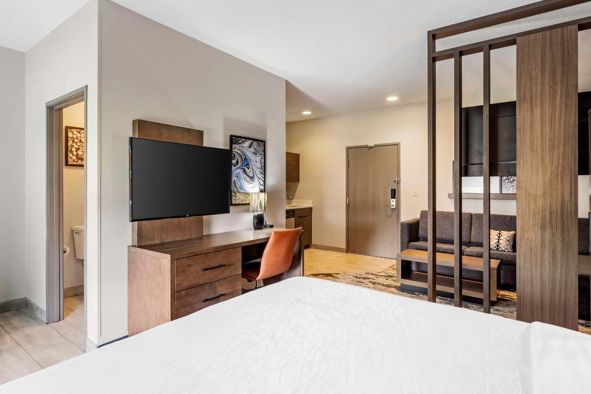 Best Western Plus Bourbonnais Hotel & Suites Eksteriør bilde