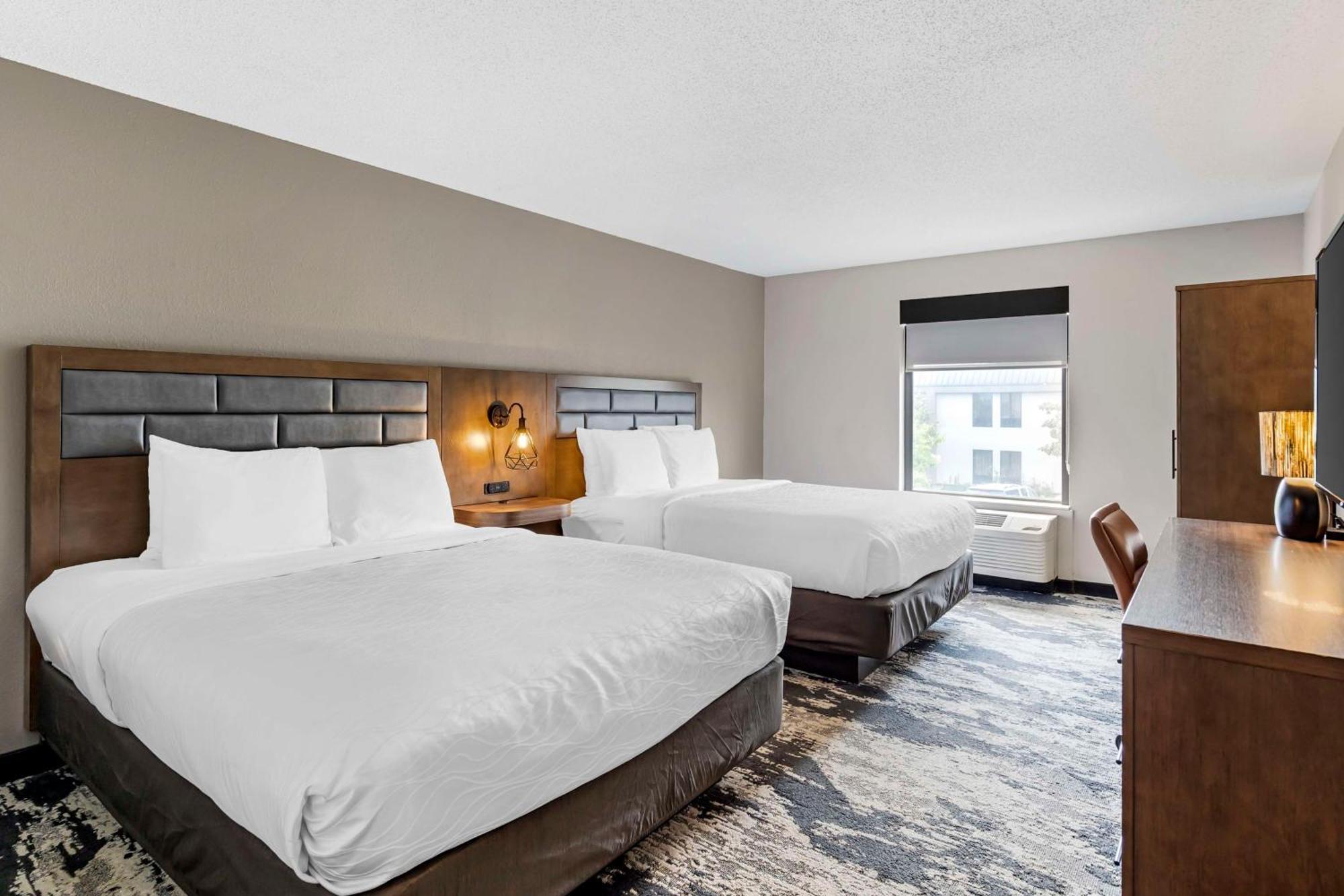Best Western Plus Bourbonnais Hotel & Suites Eksteriør bilde