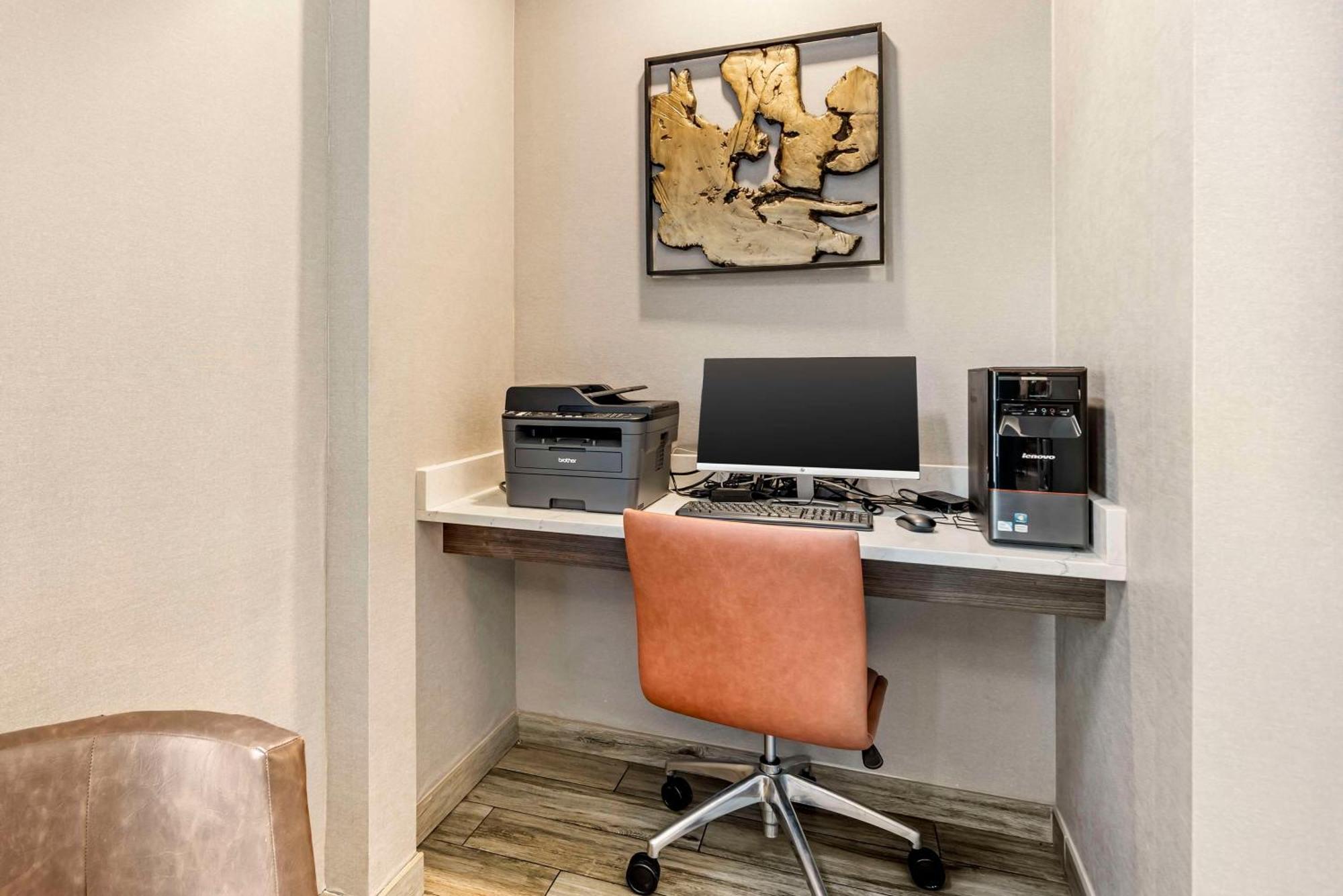 Best Western Plus Bourbonnais Hotel & Suites Eksteriør bilde