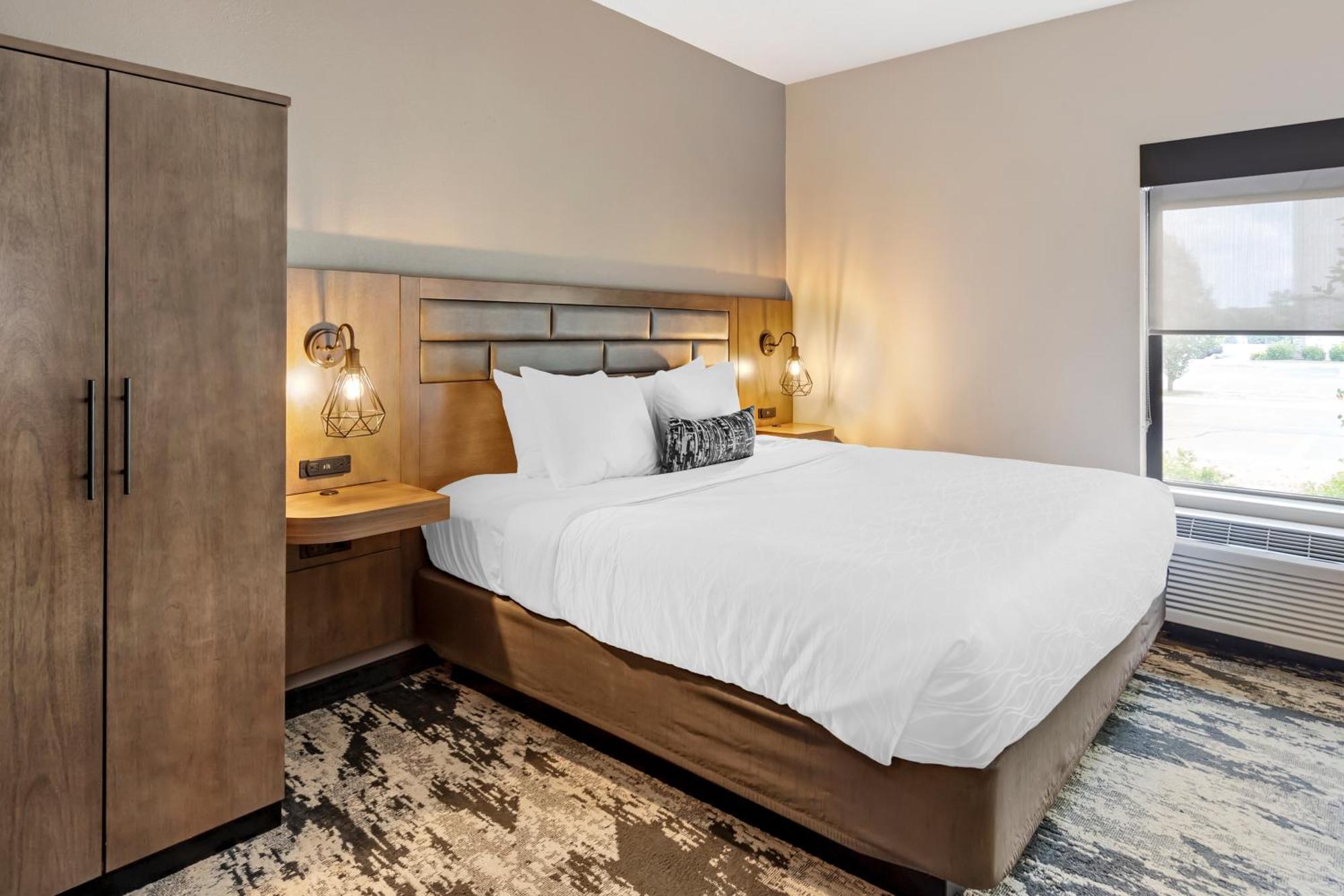 Best Western Plus Bourbonnais Hotel & Suites Eksteriør bilde